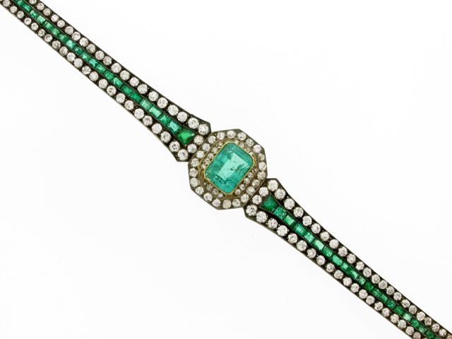 Emerald and diamond bracelet.