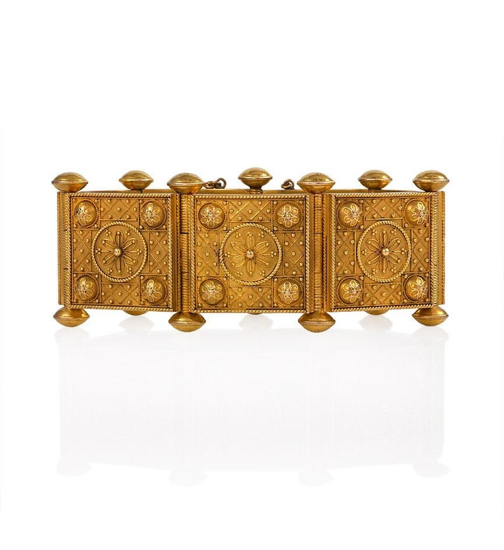 Gold Etruscan revival bracelet.