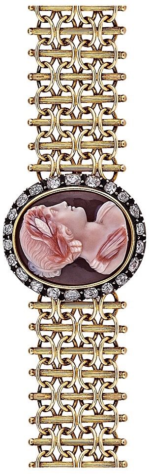 {Daily Jewel} Victorian Diamond Gold Carved Hardstone Cameo Bracelet
