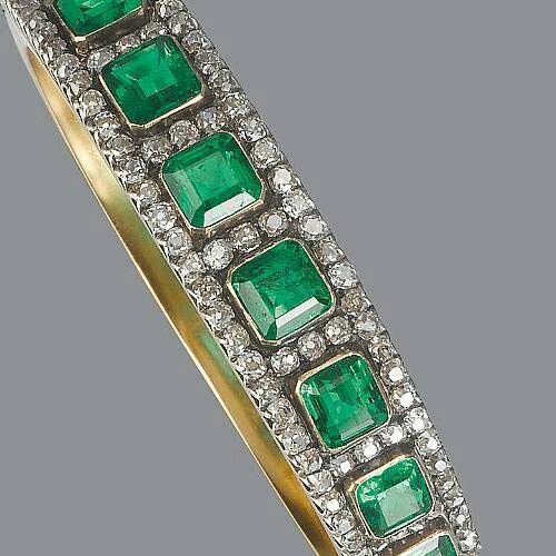 Emerald bracelet.
