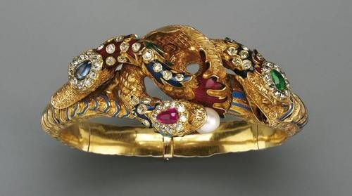 ANTIQUE CHIMERA BRACELET Gold, Enamel and Gems, circa 1838