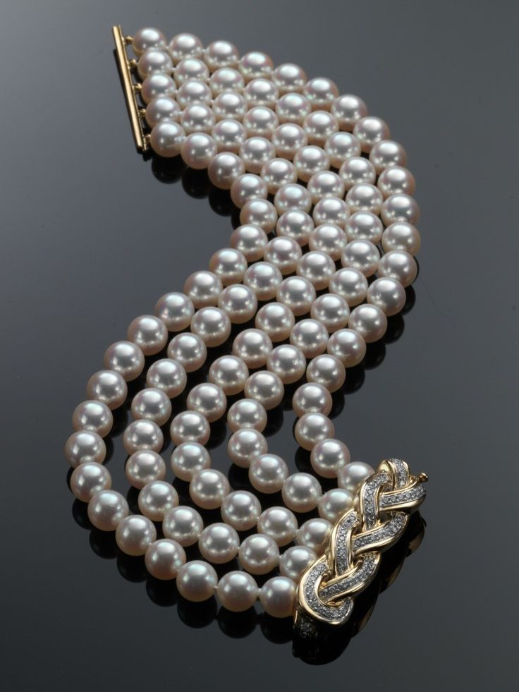 Assael Pearl Bracelet with Diamond Clasp Designed by Angela Cummings