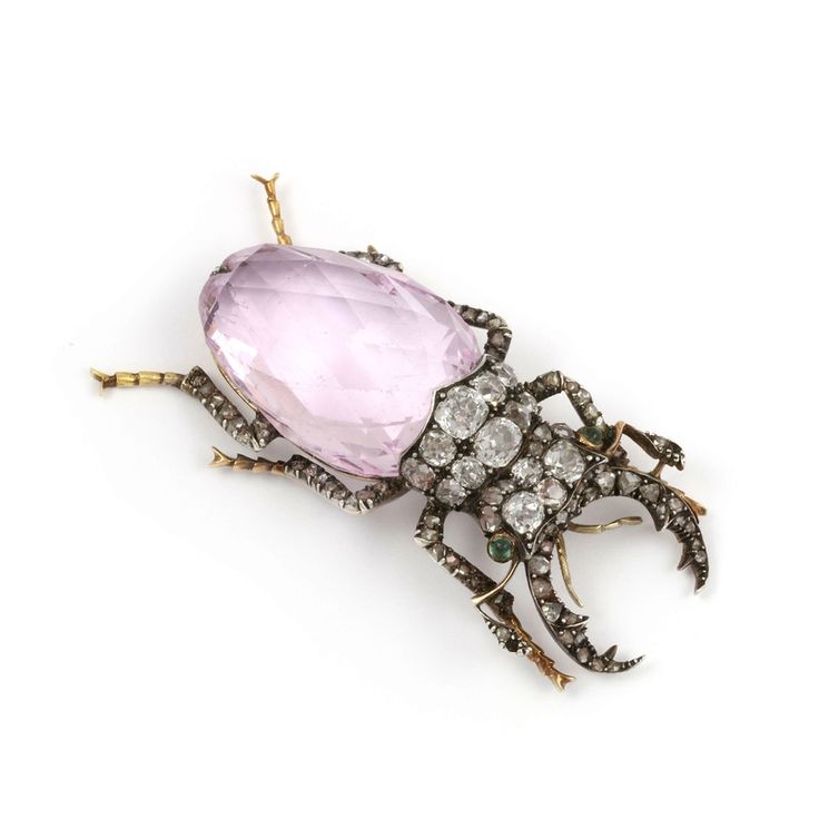A mid-19th century pink topaz and diamond brooch. Symbolic & Chase, Stand C7 © ...
