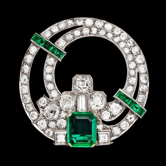 “Art Deco Columbian Emerald and Diamond Platinum Clip 1930’s ”