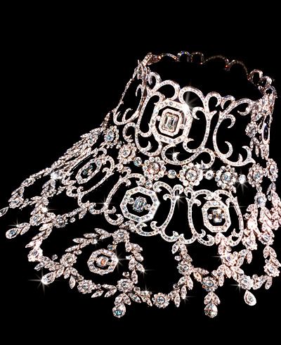 This necklace worn by Nicole Kidman in a movie was made of diamonds and platinum...