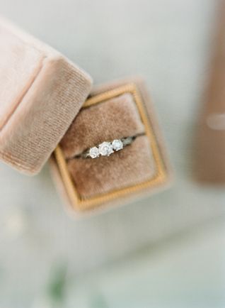 Three diamond engagement ring | Emily Katharine Photography