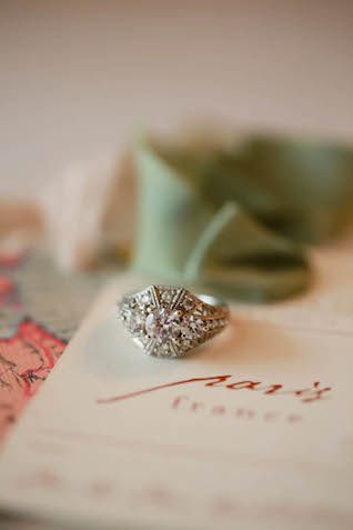 Vintage engagement ring | Sarah Goodwin Photography | see  more on: burnettsboar...