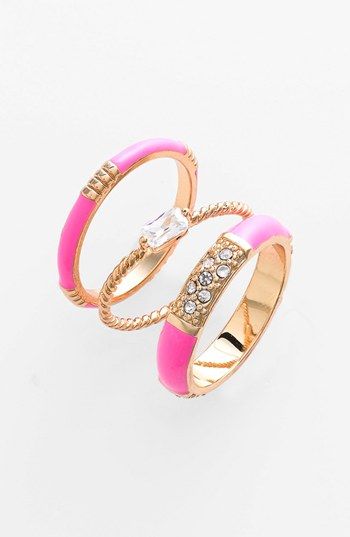 trend to try: stackable rings