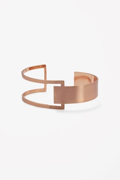 Cut-out bangle from COS