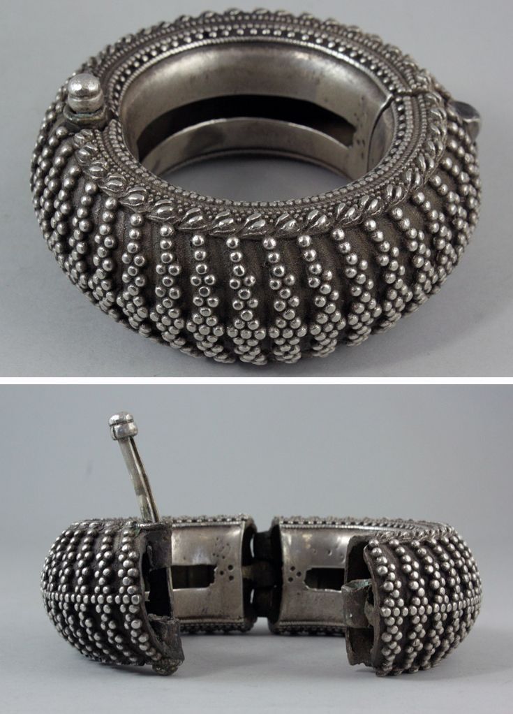 India | Silver bracelet from Rajasthan | 19th century