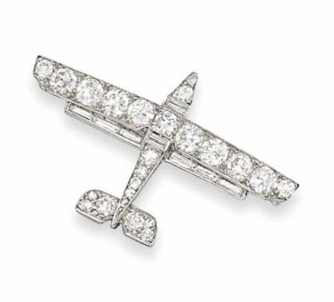 AN EARLY 20TH CENTURY DIAMOND BROOCH, BY CARTIER