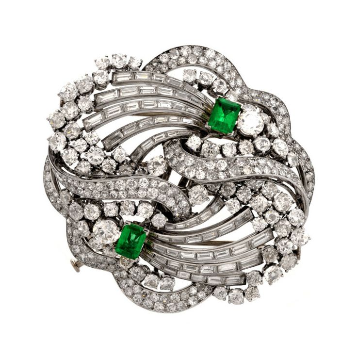 1930s Boucheron Paris  Emerald Diamond Platinum Double Clip  Brooch