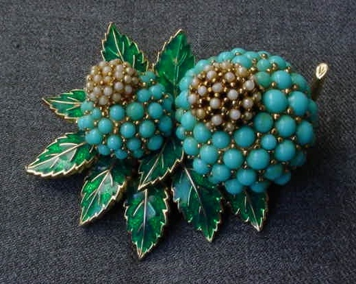 CINER JEWELED & ENAMELED FLOWERS & LEAVES BOUQUET PIN