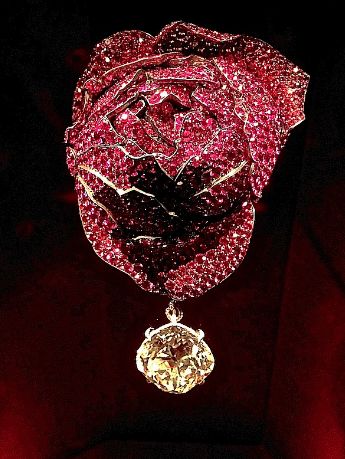 Rose brooch by JAR