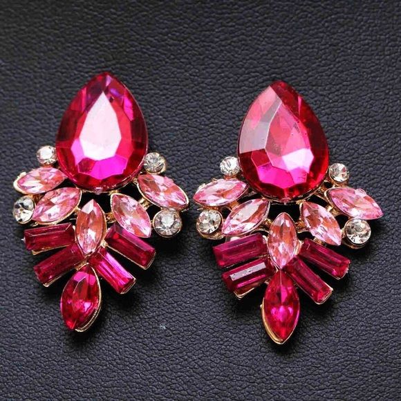 Bright Pink Jeweled Earrings Adorable brand new bright pink earrings. Jewelry Ea...
