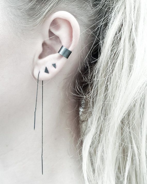 Chain earring - Minimalist ear thread