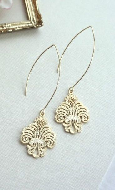 Gold Filigree Moroccan Earrings. Wedding Jewelry