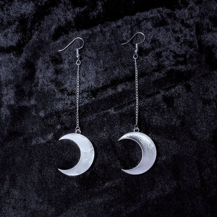 Luna Earrings - Witch - Goth - Nu Goth - Witch Worldwide