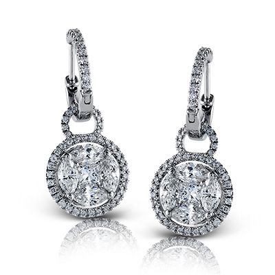 Mosaic Collection - These gorgeous 18K white gold earrings are comprised of .60c...