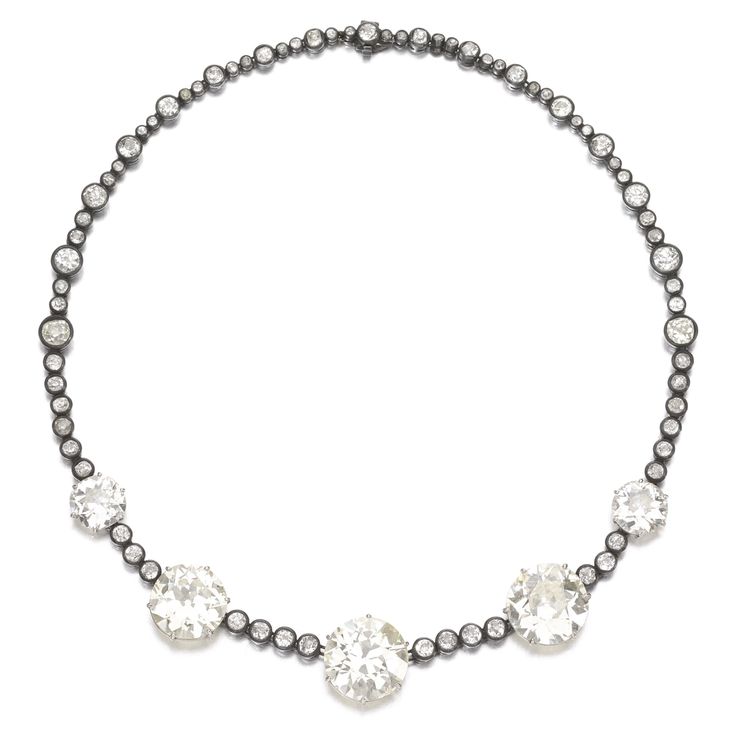 Diamond necklace 105,000 — 155,000 CHF 105,564 - 155,832USD LOT SOLD. 372,500 ...