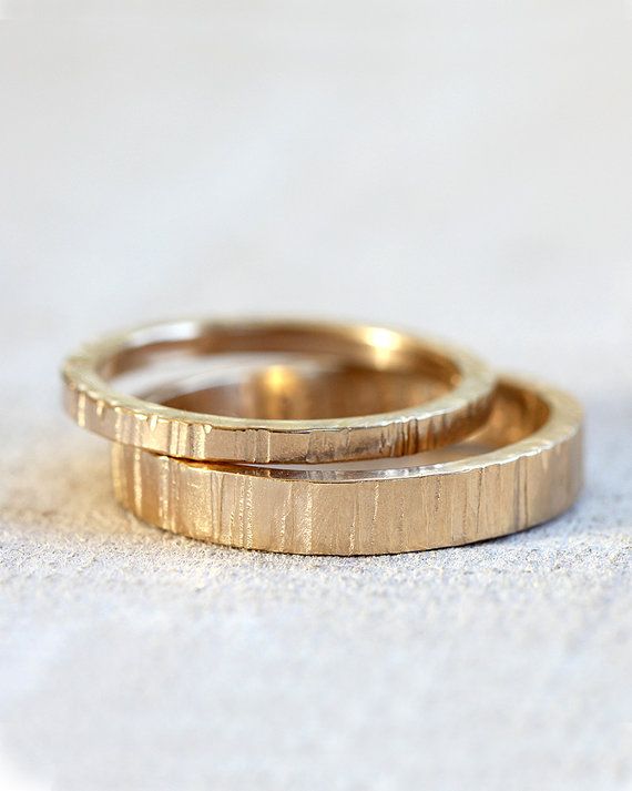 14k Gold Tree bark wedding ring set by PraxisJewelry on Etsy, $730.00 Praxis Jew...
