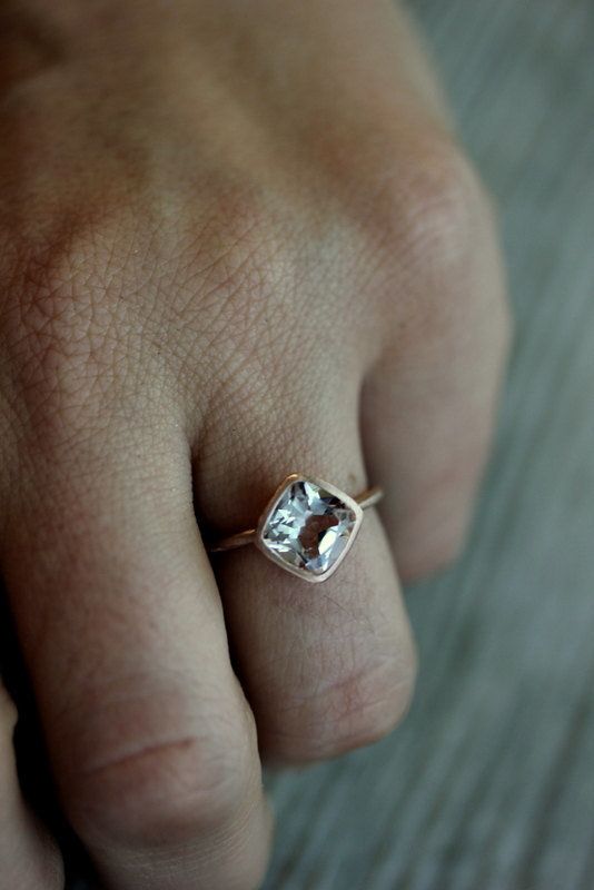 Stunning engagement rings for the unconventional bride | onegarnetgirl/Etsy