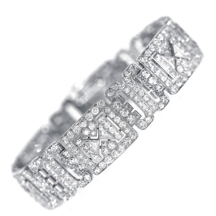 Chaumet Art Deco Diamond Platinum Bracelet. A stunning Art Deco platinum and dia...