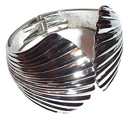 Large Cuff Shell Hinged Bracelet C56 Sea Life Silver Tone... www.amazon.com/...