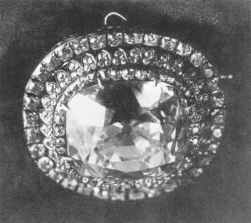 Romanov jewels confiscated by the Soviets in 1933 from the basement of the Korni...