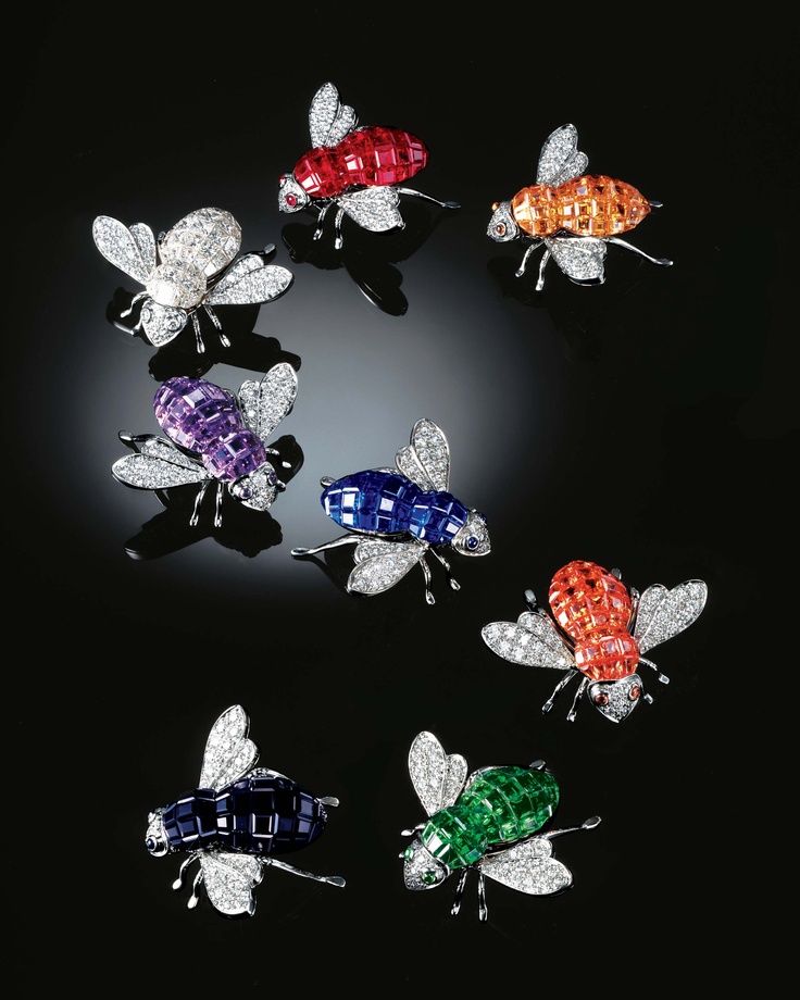 Sabbadini Multicolour “bee” brooches suite: pavé diamond wings and body inv...