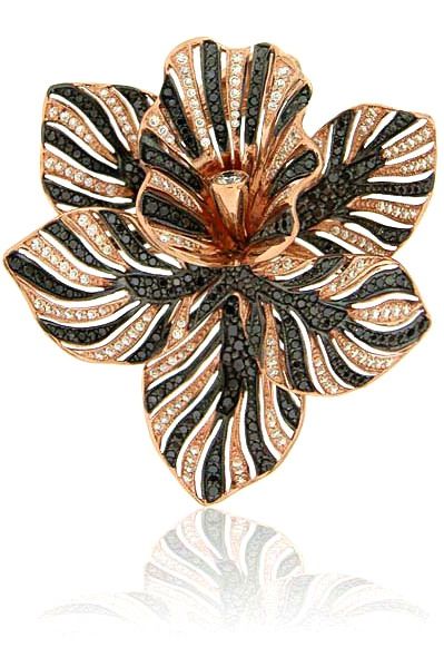 Zorab Atelier de Creation Bloom Tiger Striped Flower ring featuring spinel and b...