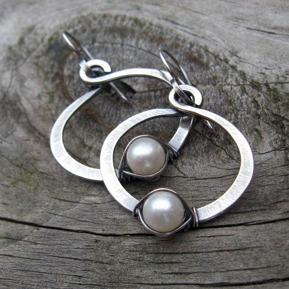 Sterling silver hoop pearl earrings