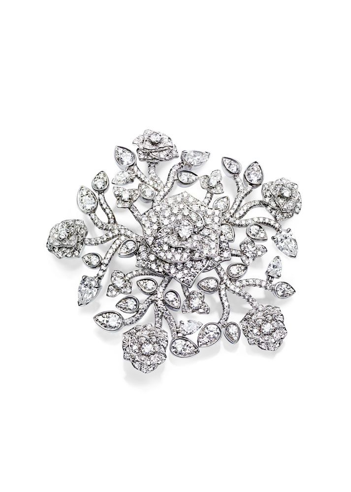 Piaget #Rose Passion brooch in white #gold set with 566 brilliant-cut #diamonds ...