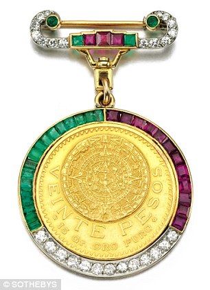 This jewelled medallion worn by Wallis Simpson