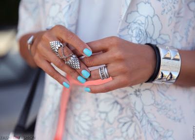 blue nails & silver jewelry