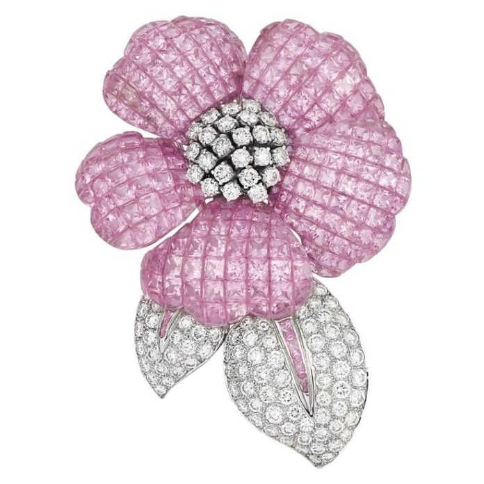 Brooches Jewels : 18k White Gold, Invisibly-Set Pink Sapphire And ...