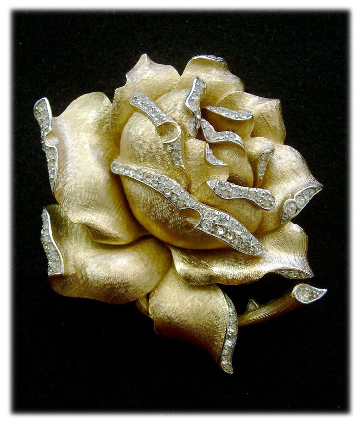 A Tale of Two Roses: Trifari '$2,900' Huge Rose Brooch, 1962 Ad Pc / Fro...