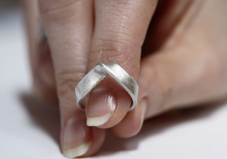 Silver V Ring Minimalist Silver Ring Pointed Ring by MinimalVS, $85.00