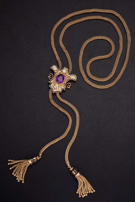 Amethyst, enamel and gold necklace.