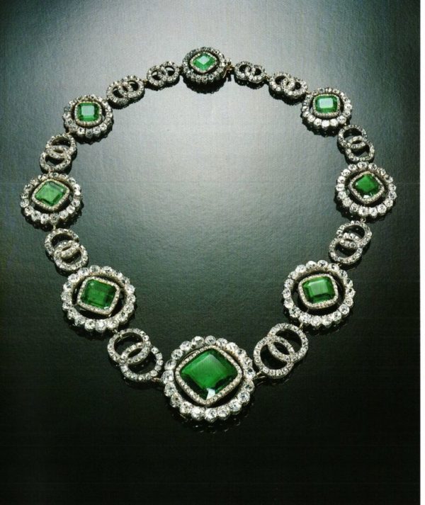 Necklace Collection : Collar de esmeraldas de la emperatriz Eugenia ...