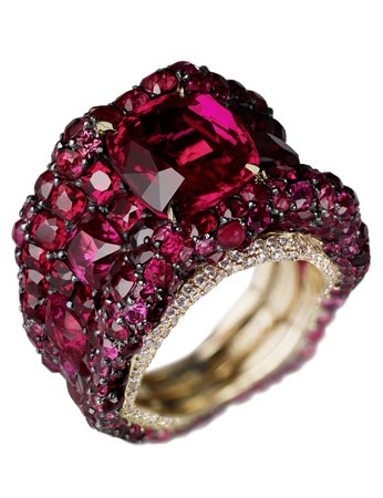 The ruby and diamond Vagabonde ring by Faberge