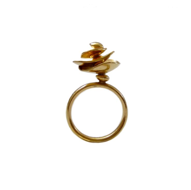 Whimsy 6 kinetic cocktail ring in 18ct gold plated silver