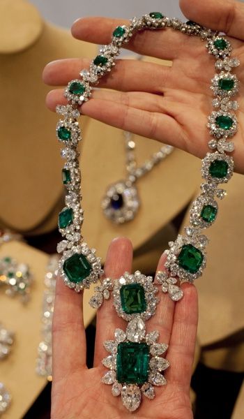 BVLGARI Emeralds from Richard Burton to LizTaylor.