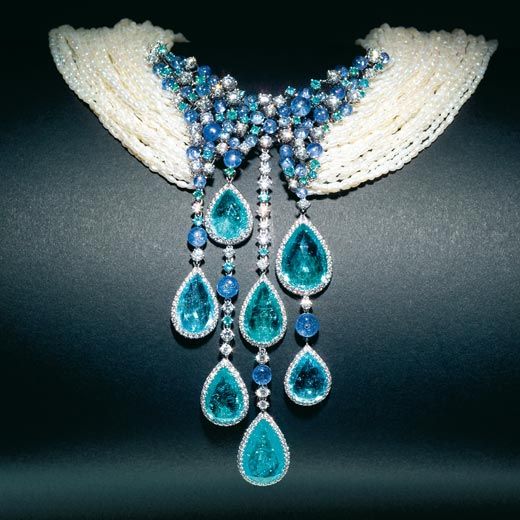 Precious drops of Paraiba tourmaline, beads of blue sapphires, pearls, diamonds ...