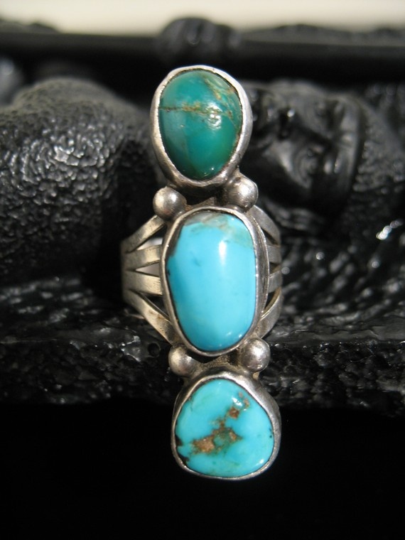 3 stone turquoise ring