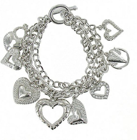 Silver hearts charm bracelet, great gift idea for mother's day ❤ www.etsy.com/...