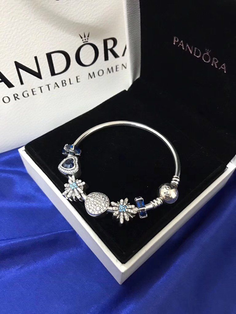 Pandora blue sparkling love charm bracelet