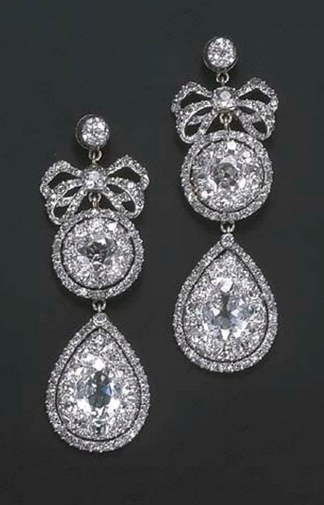 Diamond Earrings: Diamond Studs, Hoop Earrings, Cluster Earrings & More