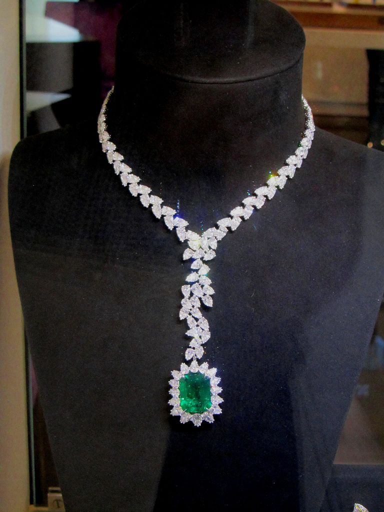 Diamond and Emerald necklace