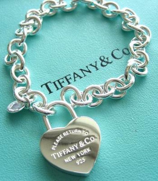This ubiquitous Tiffany & Co. charm bracelet.